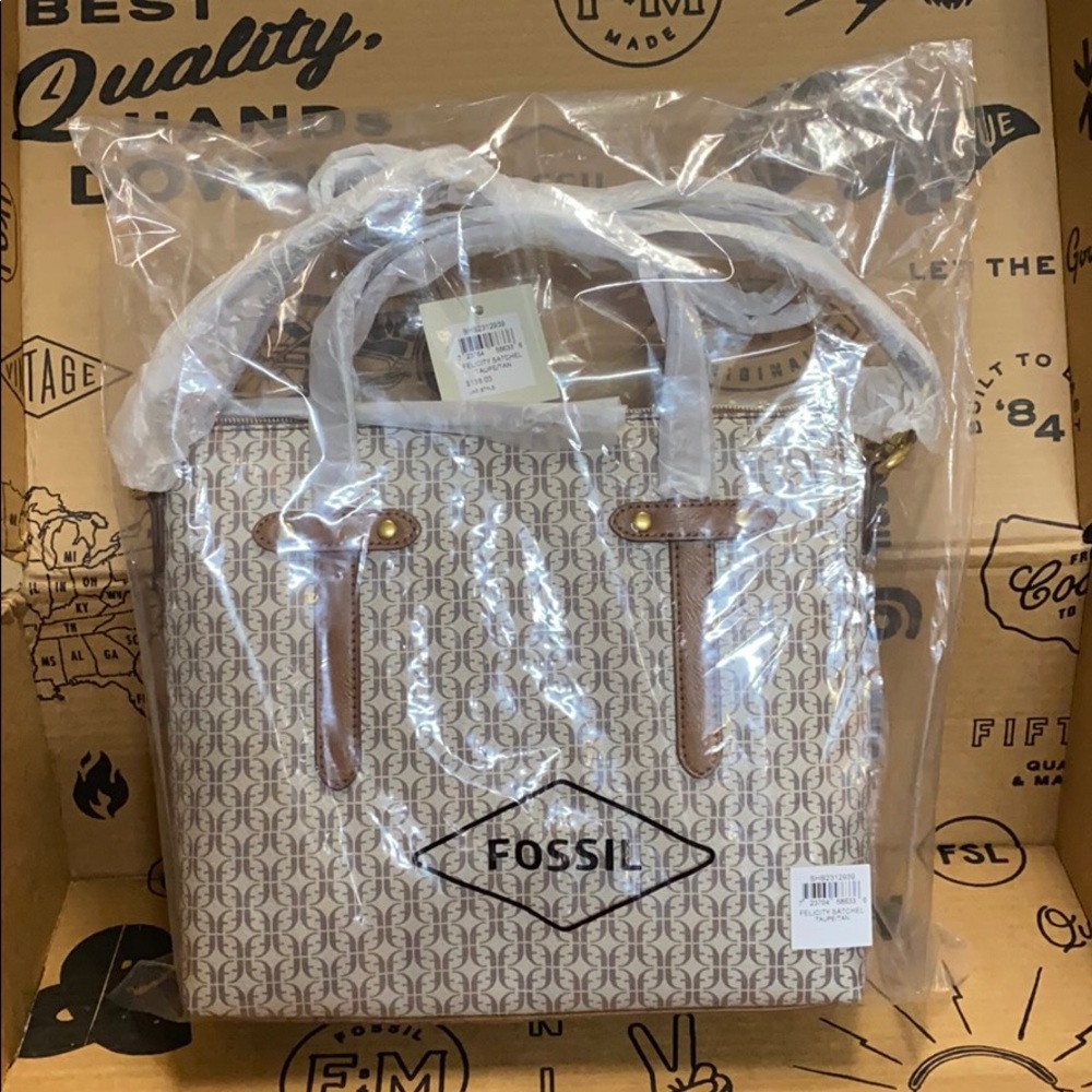 NWT Fossil Felicity Satchel Taupe/Tan